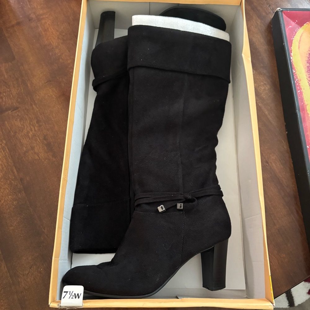 Predictions knee high foldover boots